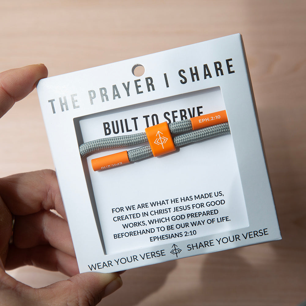 BUILT TO SERVE Bracelet